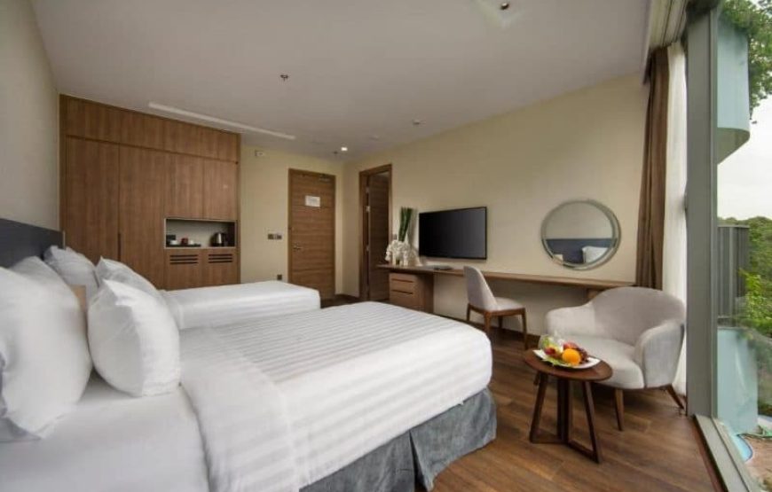 Deluxe Room – Mountain view – FLAMINGO Cát Bà
