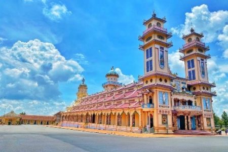 HÀ NỘI – SÀI GÒN – CỦ CHI – TÂY NINH – MỸ THO – BẾN TRE – HÀ NỘI (VNA)