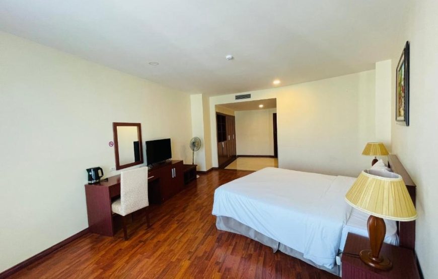 Len’s Hotel