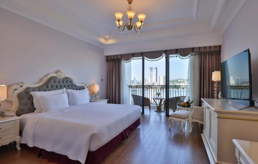 RADISSON HOTEL DA NANG: Premium Ocean View Double/ Twin