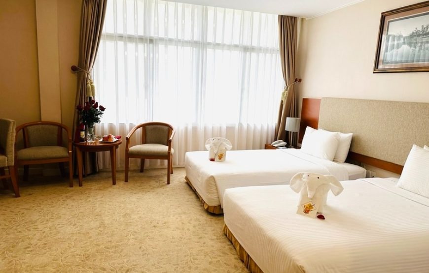 Hotel Golf Valley Đà Lạt: Family Suite