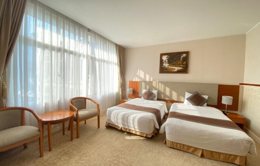 Hotel Golf Valley Đà Lạt: Family Suite