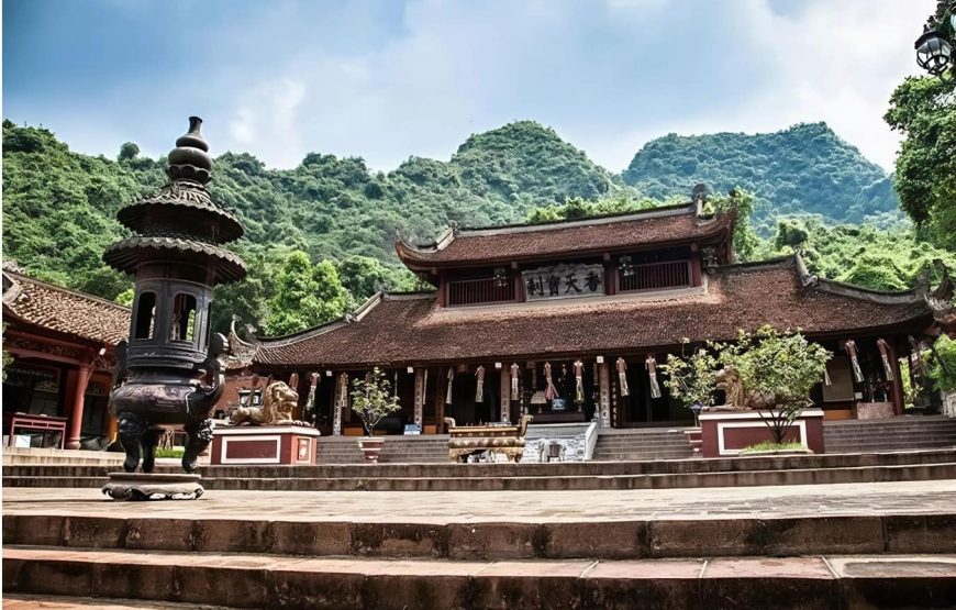 QUẦN THỂ TAM CHÚC – ĐỊA TẠNG PHI LAI – CHÙA HƯƠNG