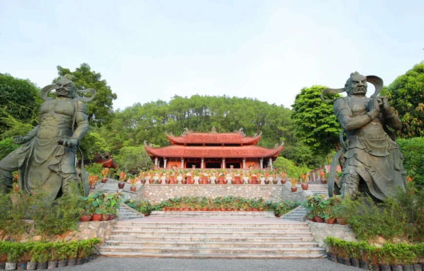 QUẦN THỂ TAM CHÚC – ĐỊA TẠNG PHI LAI – CHÙA HƯƠNG